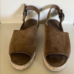 VINCE toasty brown sz 9m Suede Women's Sandals